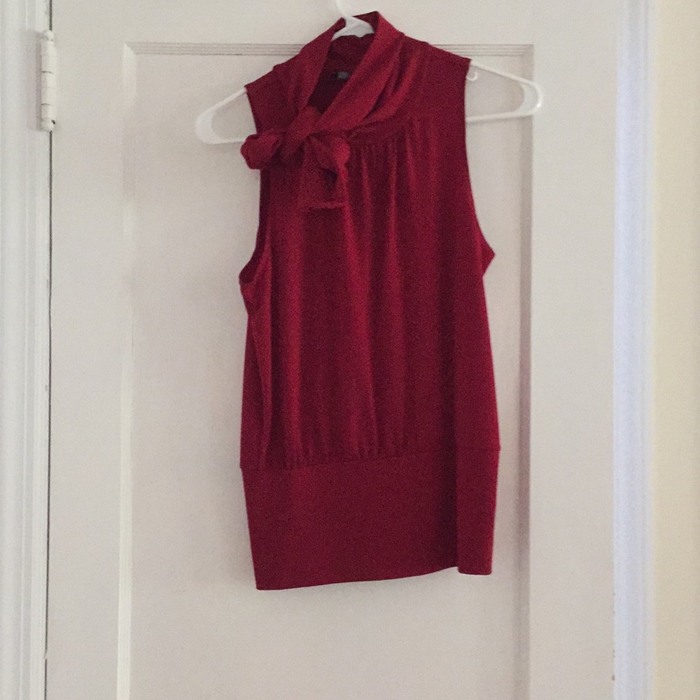 Express sleeveless blouse